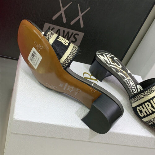 High Quality Luxury Dior Dway Heeled Slide – Style 89478 product detail