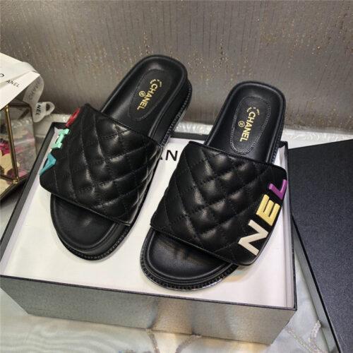 High Quality Luxury Chanel Embroidery Thick Bottom Hook And Loop Slippers – Style 77862 product detail