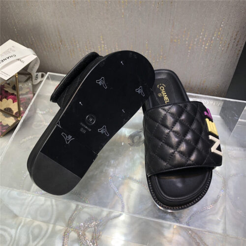High Quality Luxury Chanel Embroidery Thick Bottom Hook And Loop Slippers – Style 77862 product detail