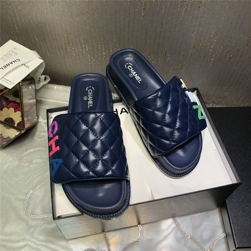 High Quality Luxury Chanel Embroidery Thick Bottom Hook And Loop Slippers – Style 41702 product detail