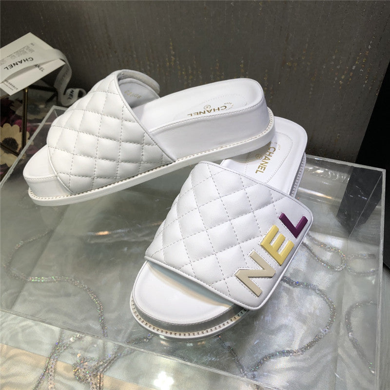 High Quality Luxury Chanel Embroidery Thick Bottom Hook And Loop Slippers – Style 36614 product detail