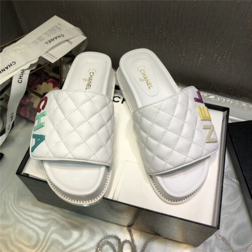 High Quality Luxury Chanel Embroidery Thick Bottom Hook And Loop Slippers – Style 36614 alternate view