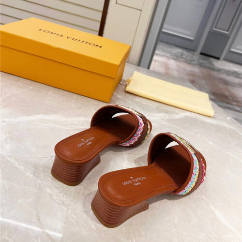 High Quality Luxury Louis Vuitton Chunky Heel Slippers – Style 95427 product detail