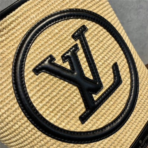 High Quality Luxury Louis Vuitton Knitted Raffia Bag product detail
