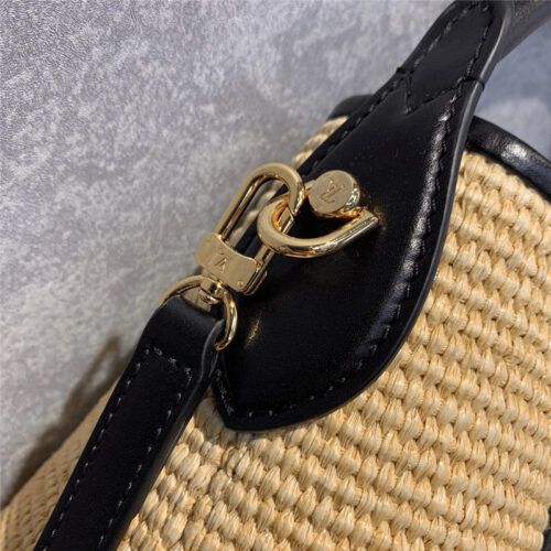 High Quality Luxury Louis Vuitton Knitted Raffia Bag product detail