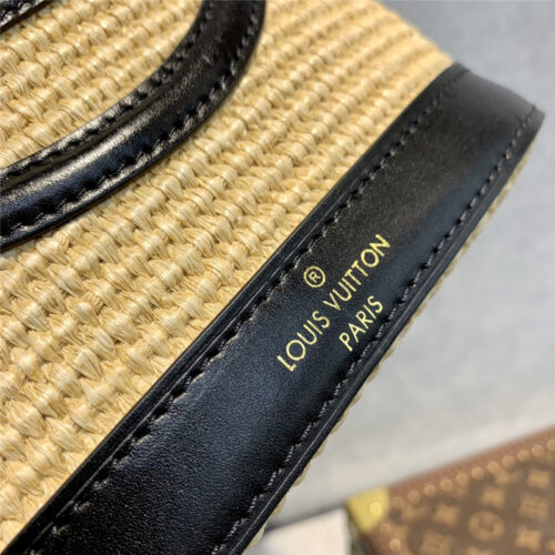 High Quality Luxury Louis Vuitton Knitted Raffia Bag product detail