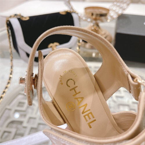 High Quality Luxury Chanel Early Spring Catwalk New Thick Heel Sandals product detail