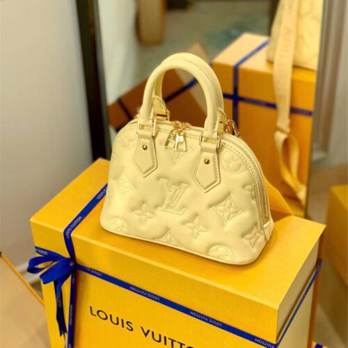 High Quality Luxury Louis Vuitton Alma BB Bag alternate view