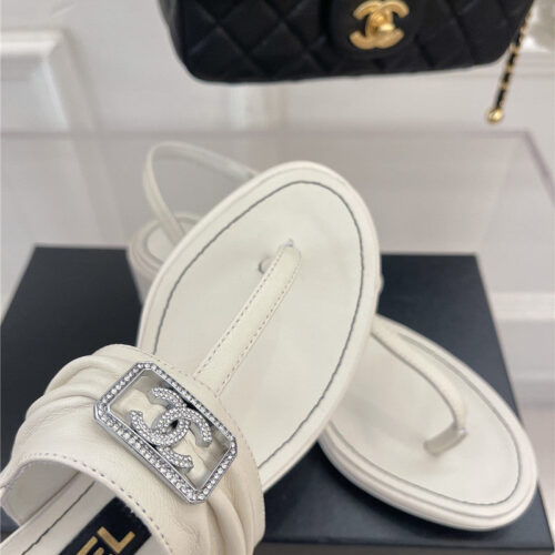 High Quality Luxury Chanel Flip Flop Cc Square Sandals – Style 91782 product detail