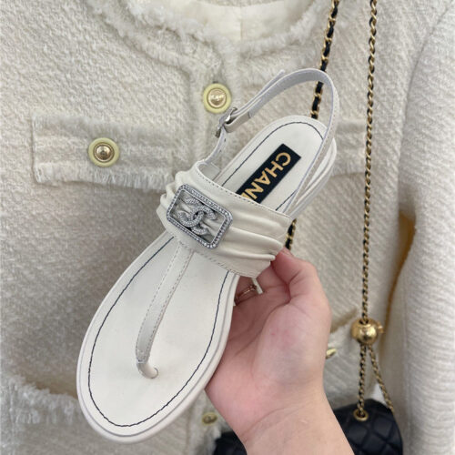 High Quality Luxury Chanel Flip Flop Cc Square Sandals – Style 91782 product detail