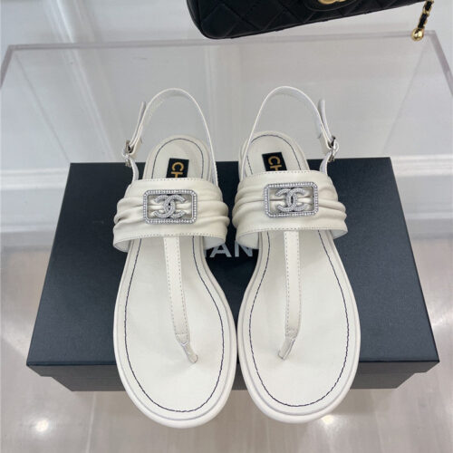 High Quality Luxury Chanel Flip Flop Cc Square Sandals – Style 91782 alternate view