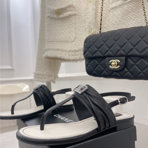 High Quality Luxury Chanel Flip Flop Cc Square Sandals product detail