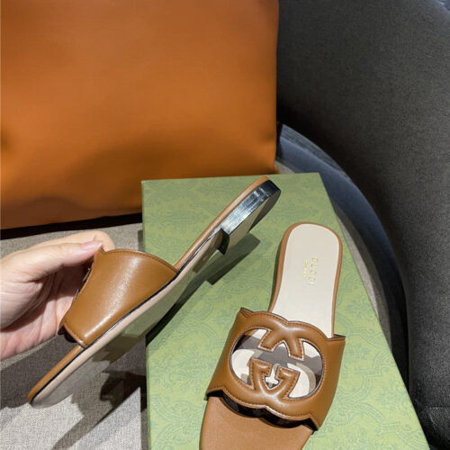 High Quality Luxury Gucci GG Flat Slippers – Style 63795 product detail