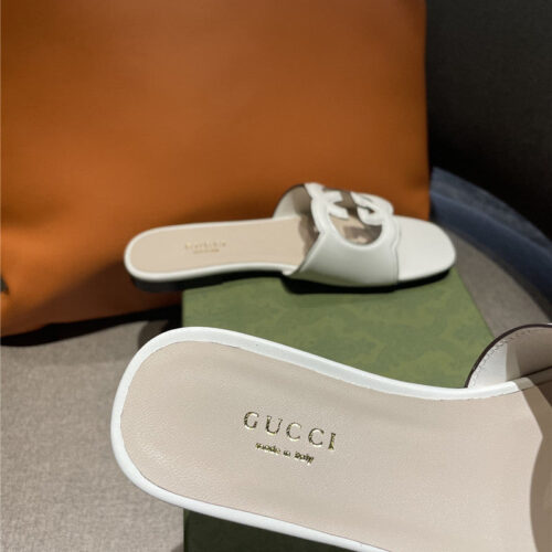 High Quality Luxury Gucci GG Flat Slippers – Style 31027 product detail