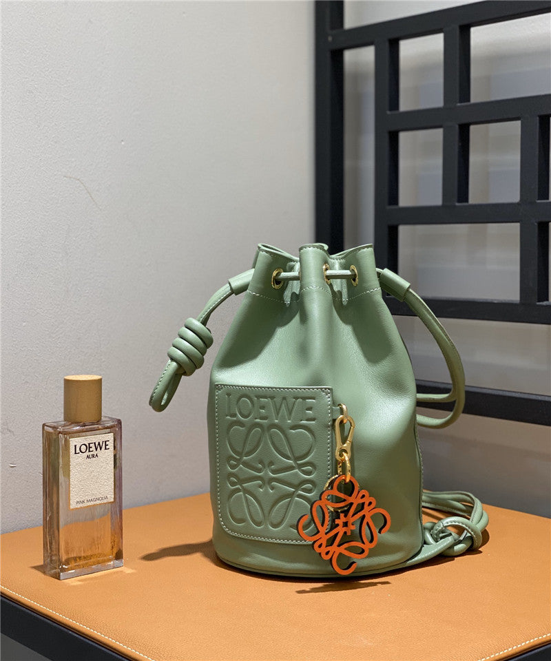 High Quality Luxury Loewe Paula Sailor Bag – Style 26566 product detail