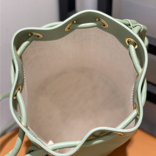 High Quality Luxury Loewe Paula Sailor Bag – Style 26566 product detail
