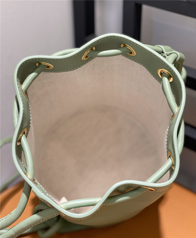 High Quality Luxury Loewe Paula Sailor Bag – Style 26566 product detail