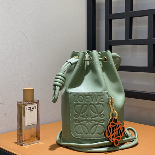 High Quality Luxury Loewe Paula Sailor Bag – Style 26566