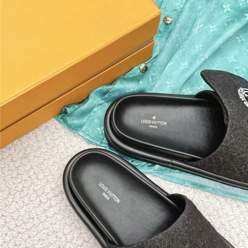 High Quality Luxury Louis Vuitton Denim Slippers product detail