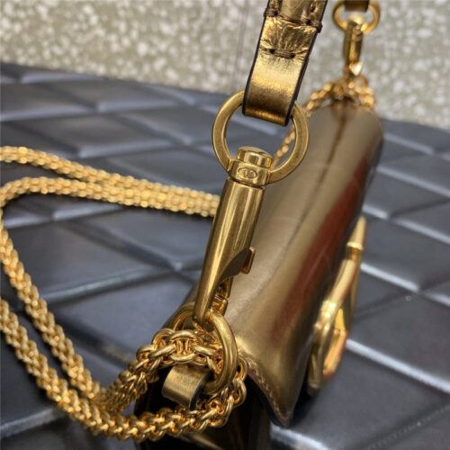 High Quality Luxury Valentino Garavani Mini Loco Bag product detail