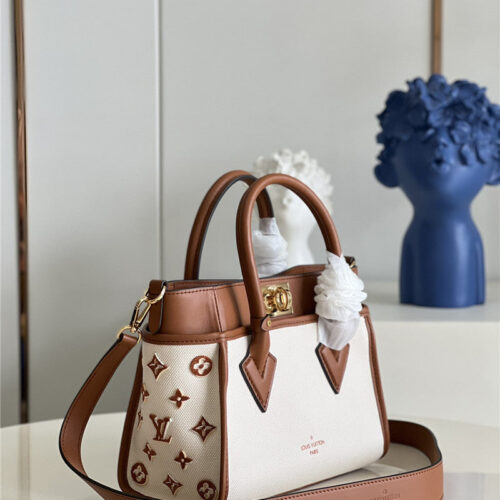 High Quality Luxury Louis Vuitton On My Side Bag Small – Style 47772 alternate view