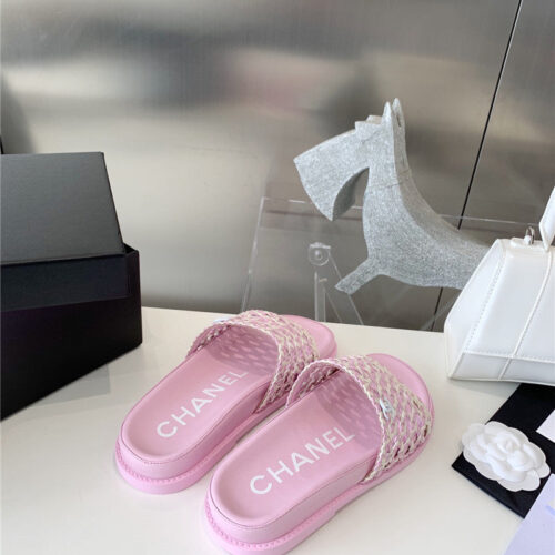 High Quality Luxury Chanel Woven Slippers – Style 22086 product detail