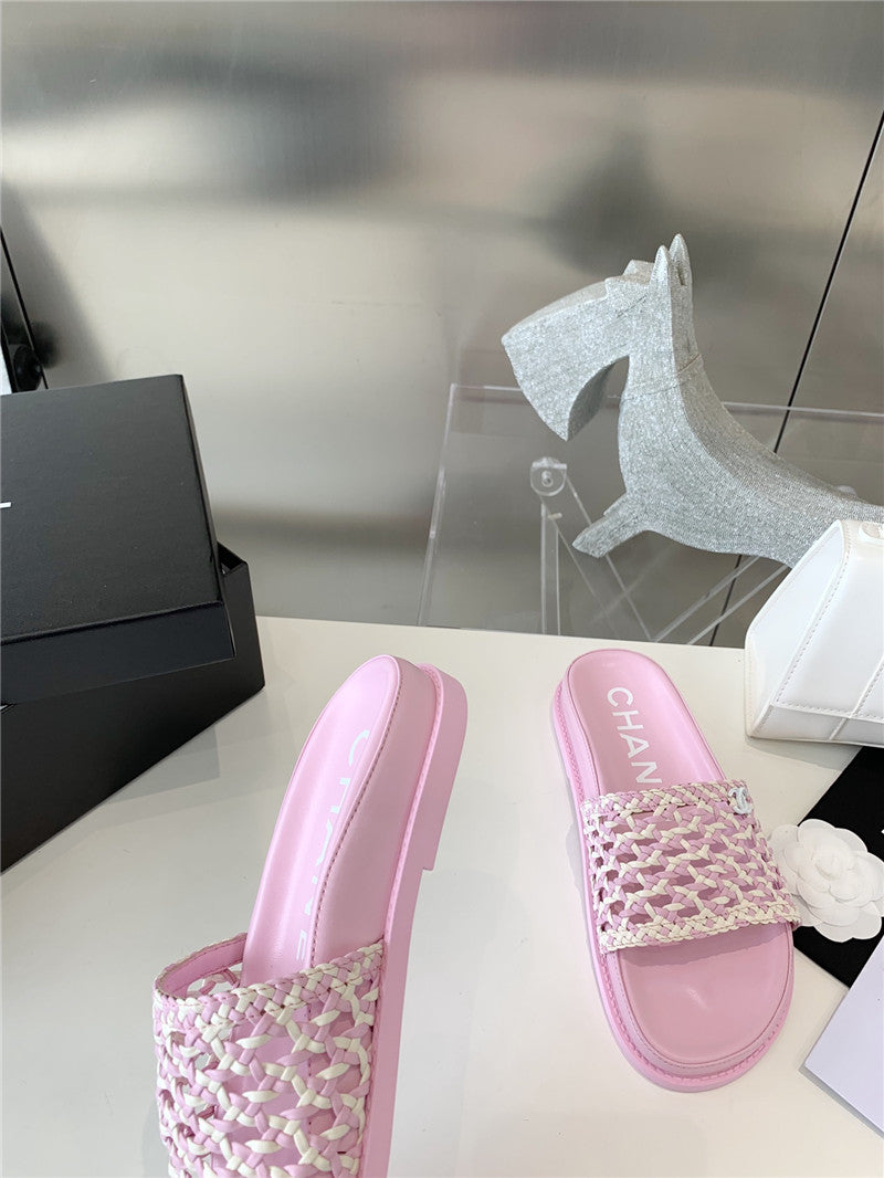 High Quality Luxury Chanel Woven Slippers – Style 22086 product detail