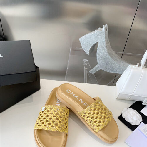 High Quality Luxury Chanel Woven Slippers – Style 87622 product detail
