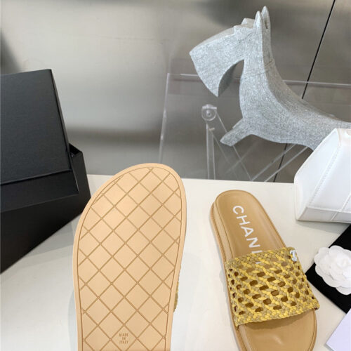 High Quality Luxury Chanel Woven Slippers – Style 87622 product detail