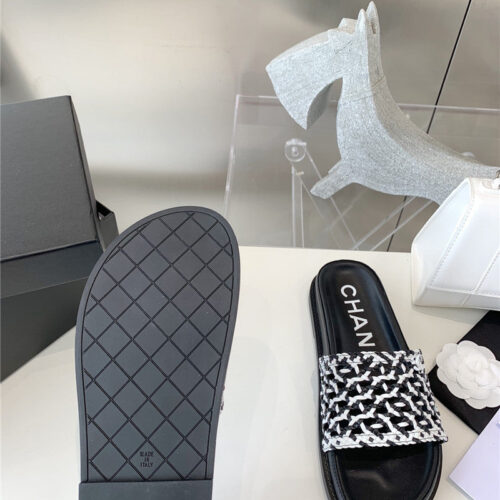 High Quality Luxury Chanel Woven Slippers product detail