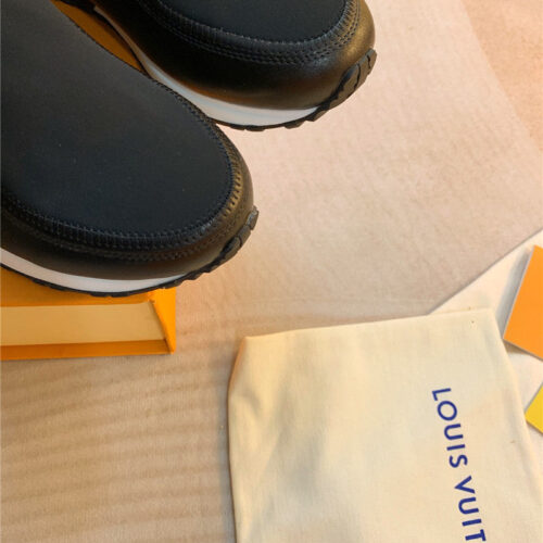 High Quality Luxury Louis Vuitton Run Away Sneakers – Style 41347 product detail
