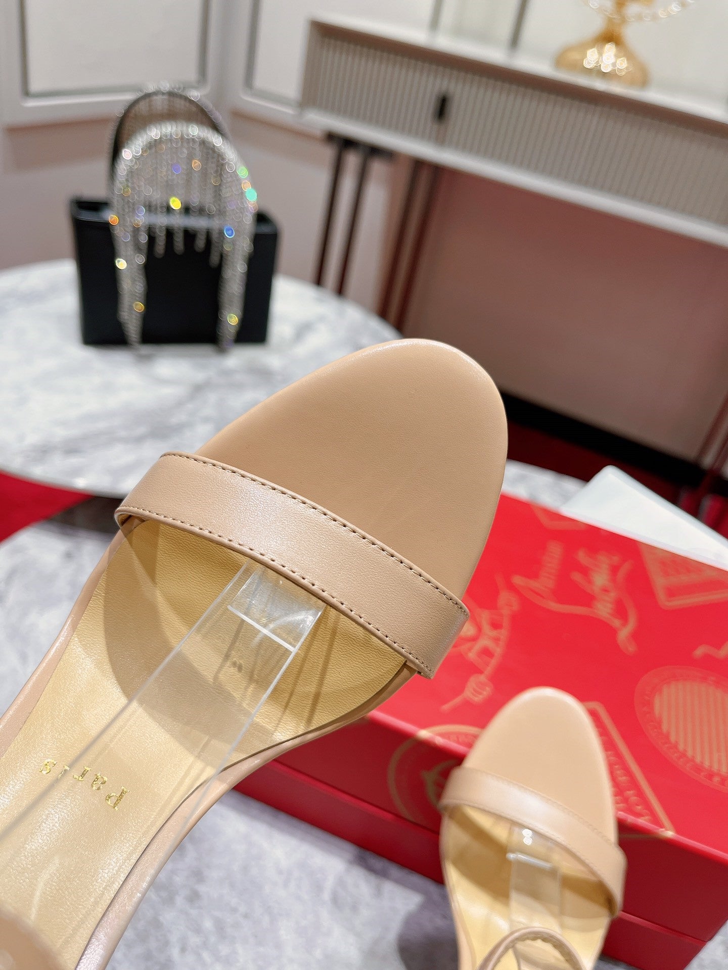High Quality Luxury Christian Louboutin Strappy Sandals – Style 30324 product detail
