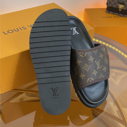 High Quality Luxury Louis Vuitton Platform Slippers – Style 34339 product detail