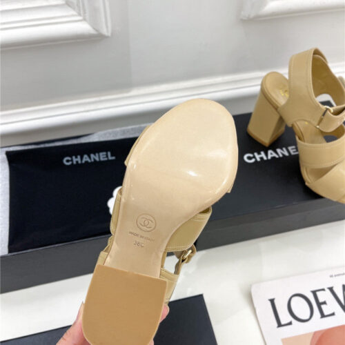 High Quality Luxury Chanel Classic Block Heel Sandals – Style 39910 product detail