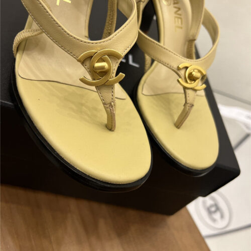 High Quality Luxury Chanel Vintage Buckle Sandals product detail
