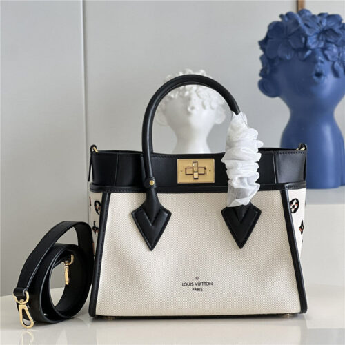 High Quality Luxury Louis Vuitton On My Side Bag Small