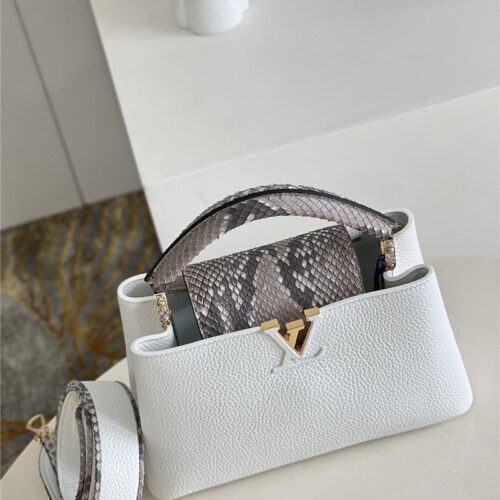 High Quality Luxury Louis Vuitton Capucines BB Bag product detail