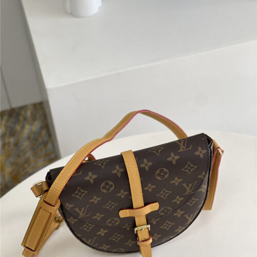 High Quality Luxury Louis Vuitton Crossbody Saddle Bag product detail
