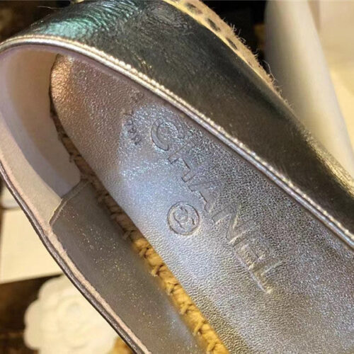 High Quality Luxury Chanel Metal Silver Casual Shoes product detail