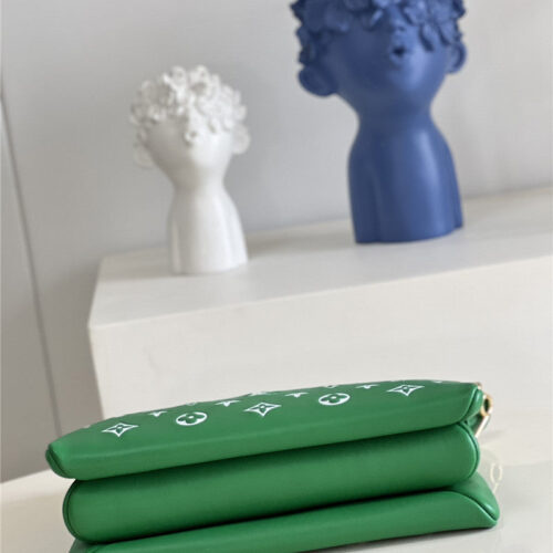 High Quality Luxury Louis Vuitton Coussin Bag Small Green product detail