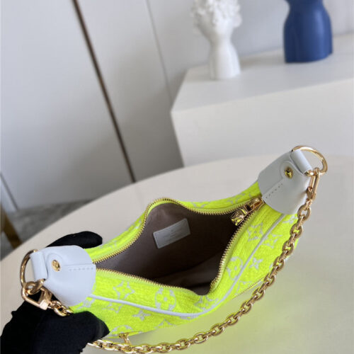 High Quality Luxury Louis Vuitton Loop Hobo Bag product detail