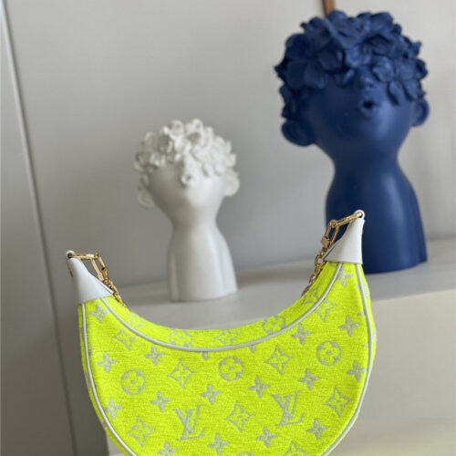 High Quality Luxury Louis Vuitton Loop Hobo Bag alternate view