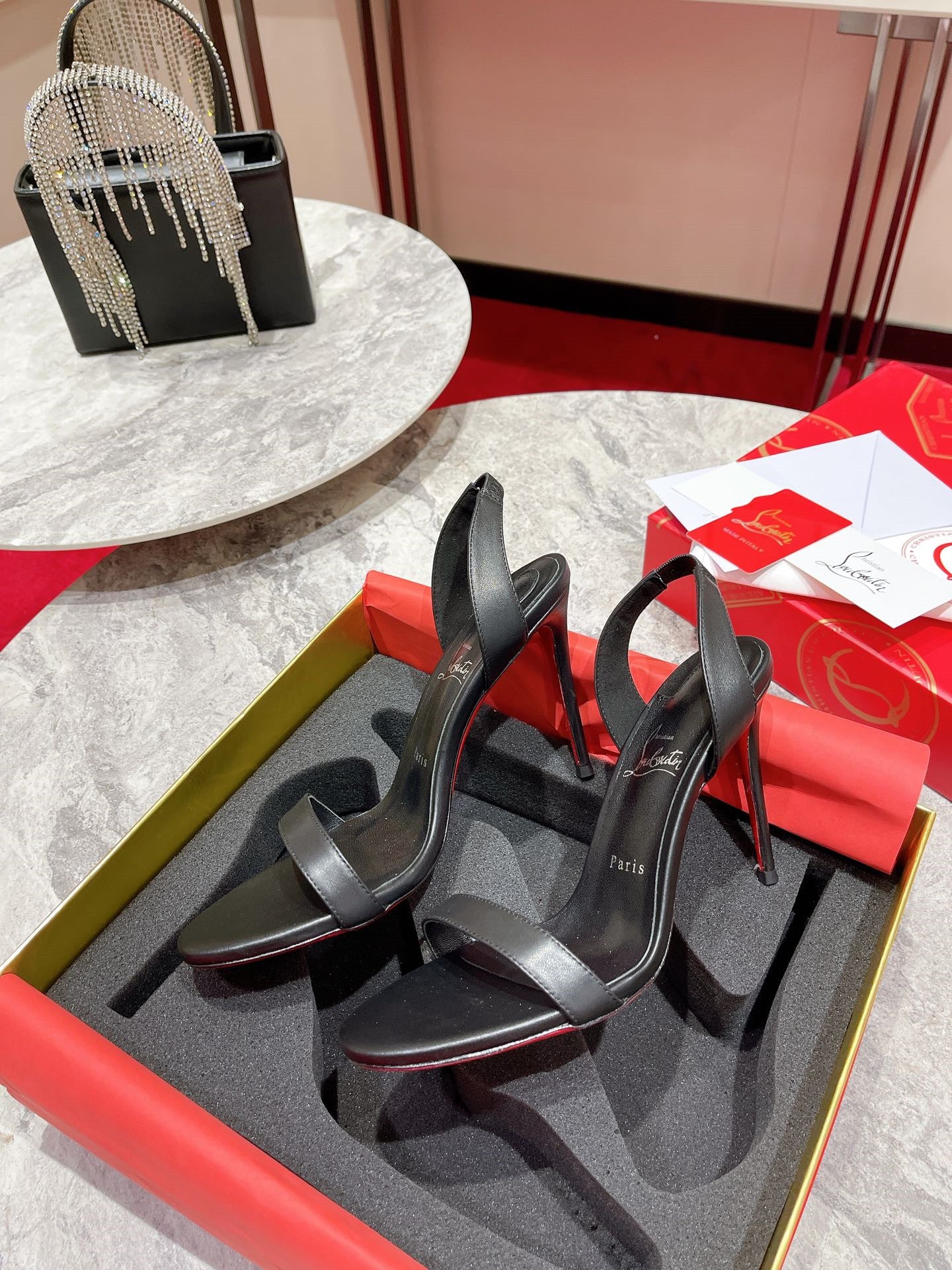 High Quality Luxury Christian Louboutin Strap Sandals product detail