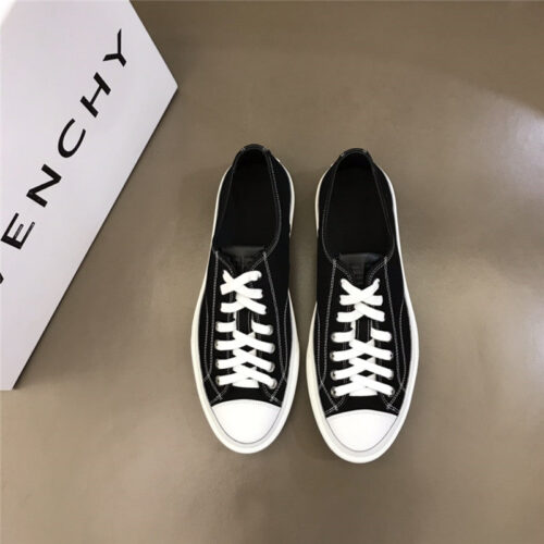 High Quality Luxury Givenchy Mens Classic Low-Top Sneakers – Style 24067 product detail