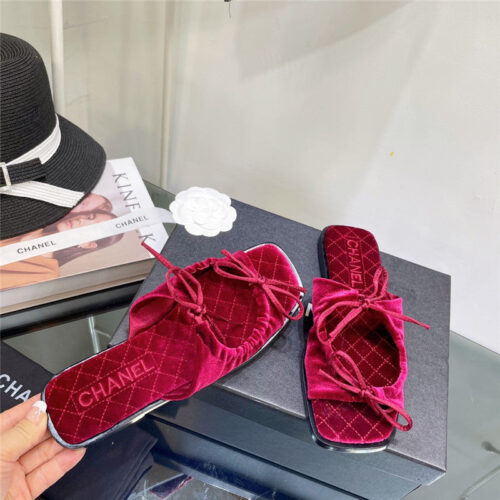 High Quality Luxury Chanel Flat Slippers product detail