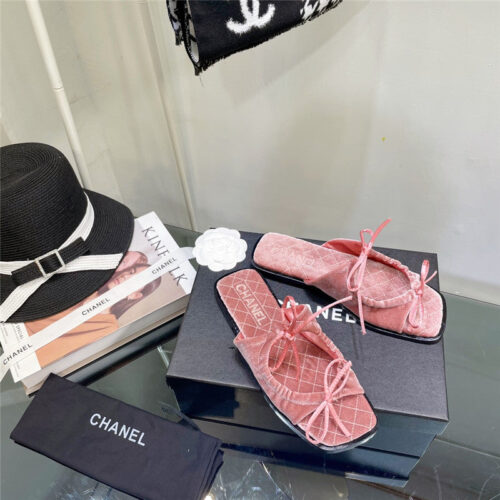 High Quality Luxury Chanel Flat Slippers – Style 79366 alternate view