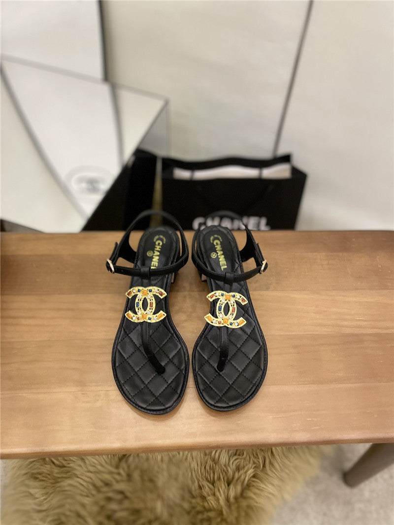 High Quality Luxury Chanel Pearl Buckle Classic Thong Sandals product detail