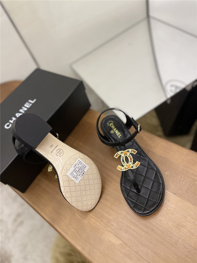 High Quality Luxury Chanel Pearl Buckle Classic Thong Sandals product detail