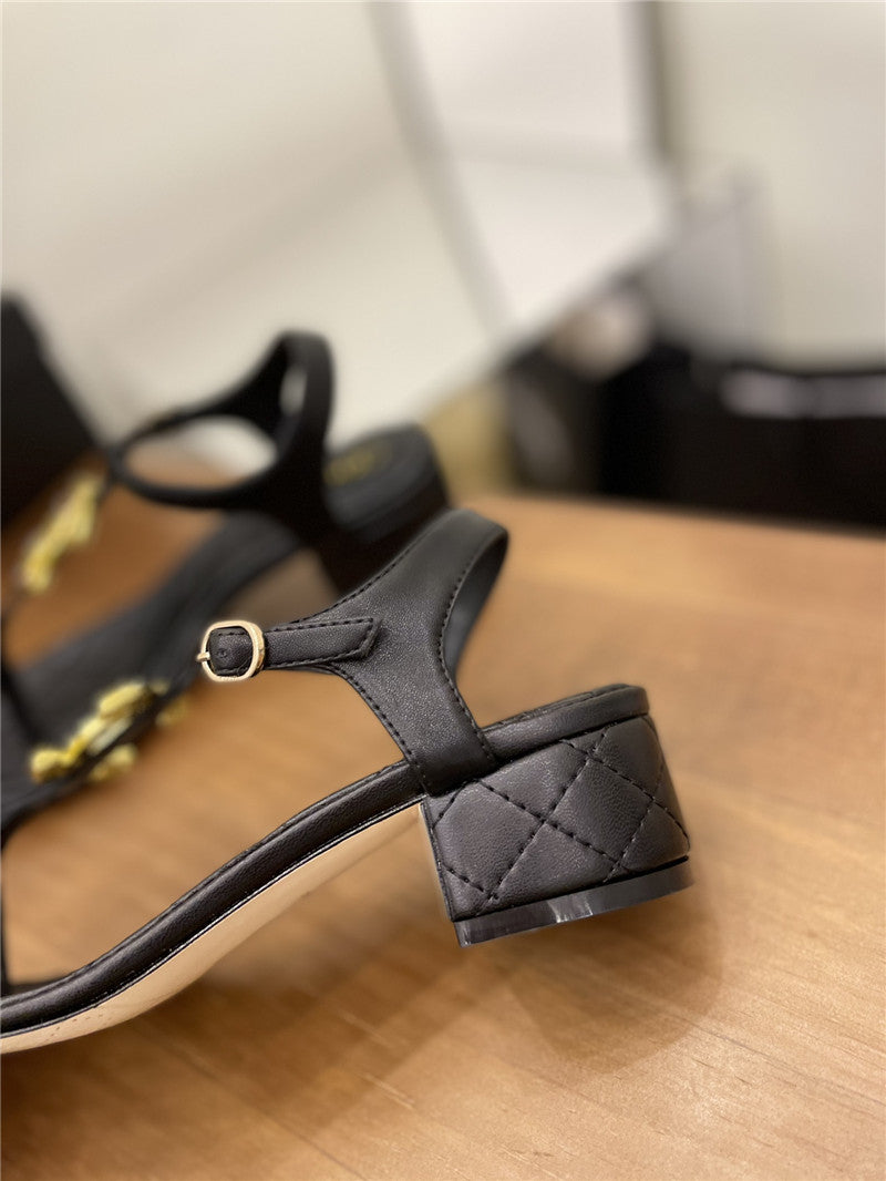High Quality Luxury Chanel Pearl Buckle Classic Thong Sandals product detail