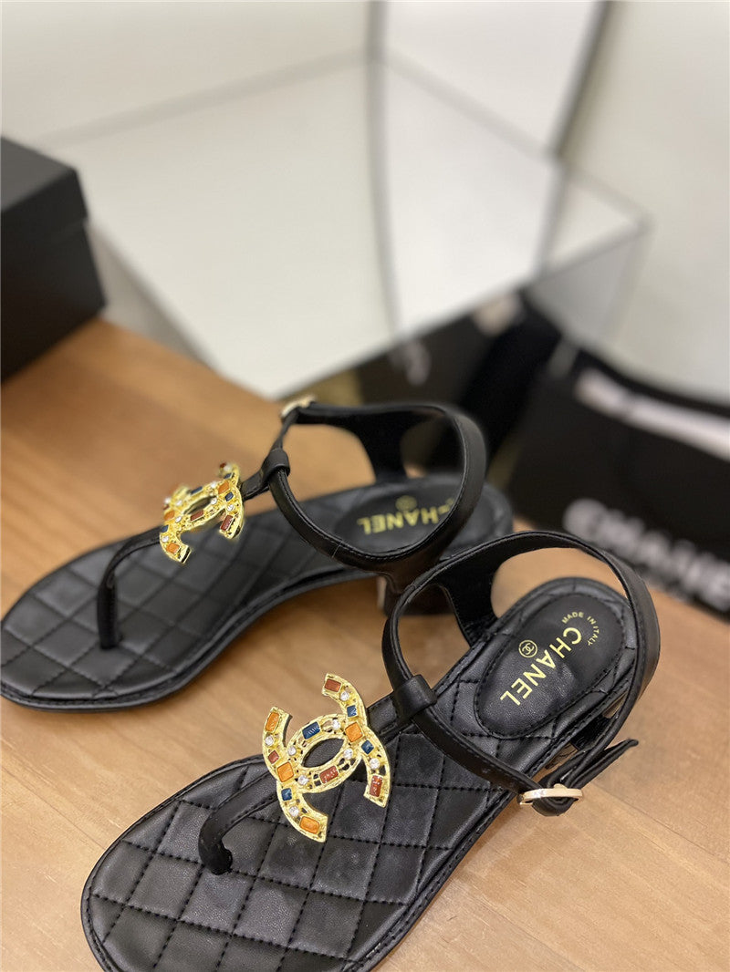 High Quality Luxury Chanel Pearl Buckle Classic Thong Sandals product detail